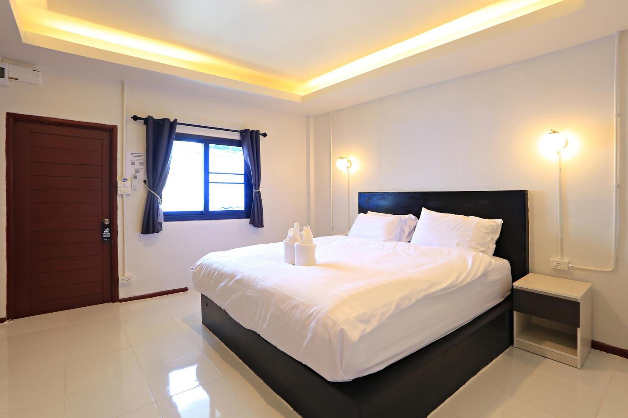 Giggling Tree Resort Koh Tao Exterior photo